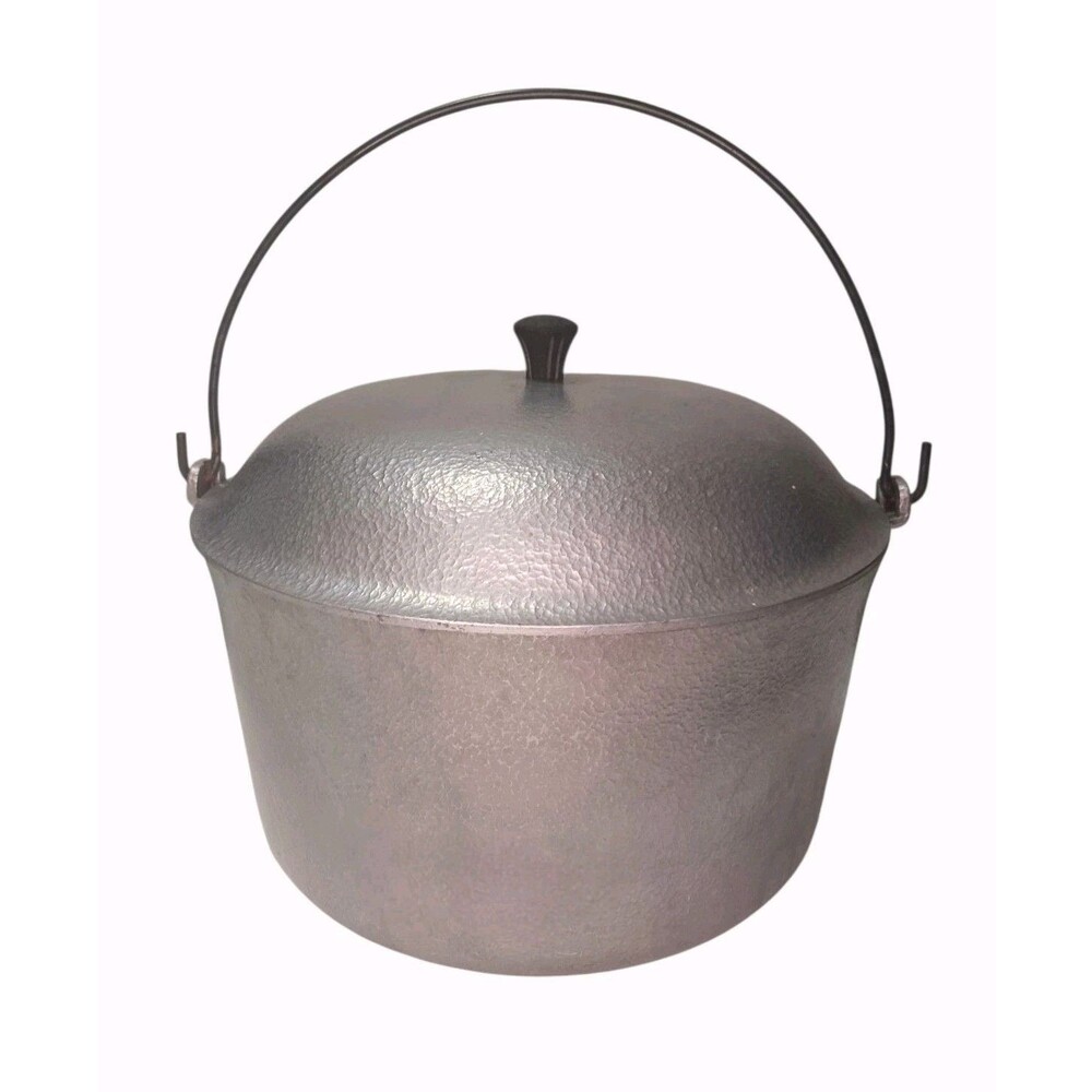 Vintage Club Aluminum 12x6 8 Quart Hammered Stock Pot Dutch Oven Pot Bail Handle